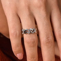 10K White Gold Hearts Pavé Ring