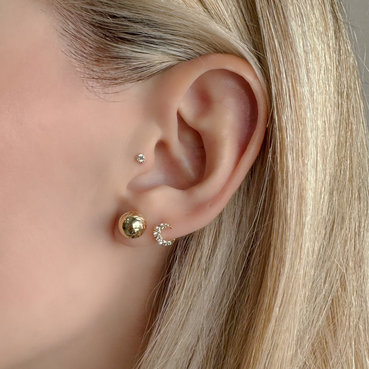 10K Yellow Gold Faceted Ball Stud Earrings