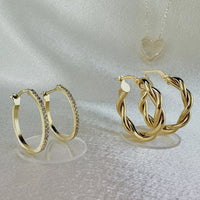 10K Gold Twist Hoop Earrings