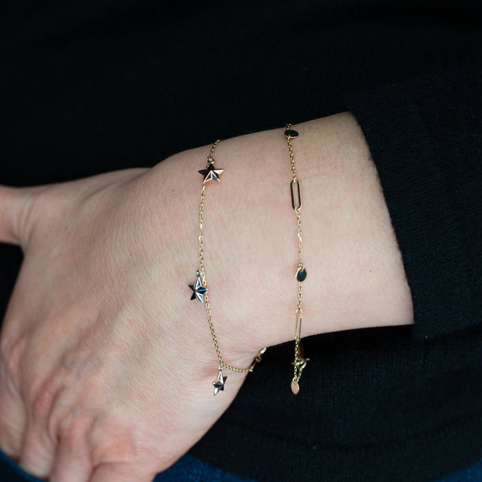 Paperclip and Round Charms Bracelet in 10k Gold
